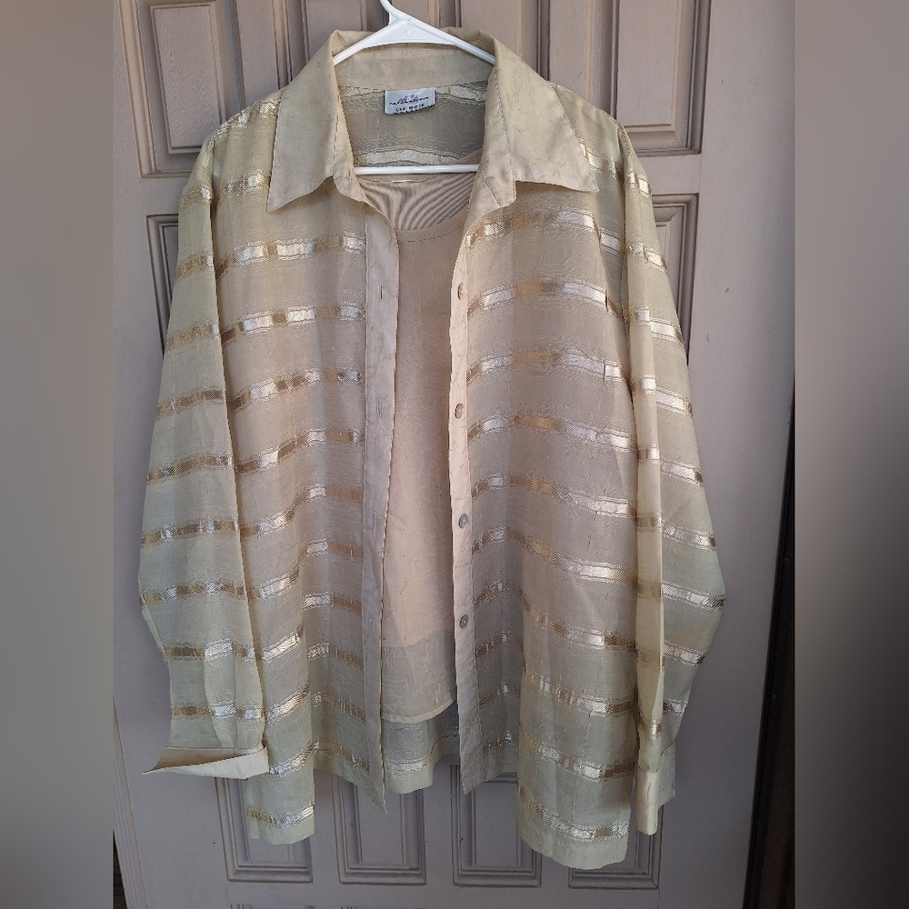 Collection by Connie 2Pc Top SzXL Lined Tank W Over Shirt Creme Silky Shiny Nice